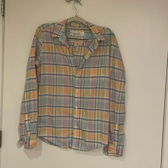 Tops - Frank and Eileen Button-Up
